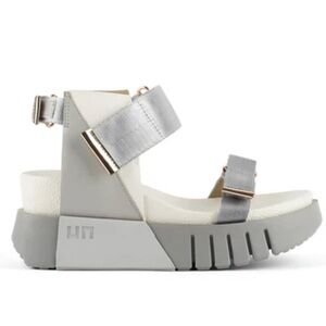 United Nude Gray and White Platform Sandals